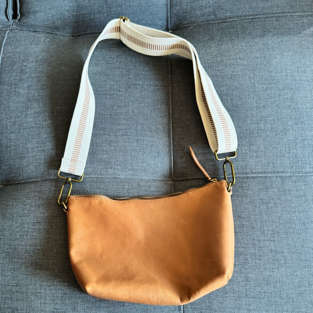 Madewell Leather Carabiner Crossbody